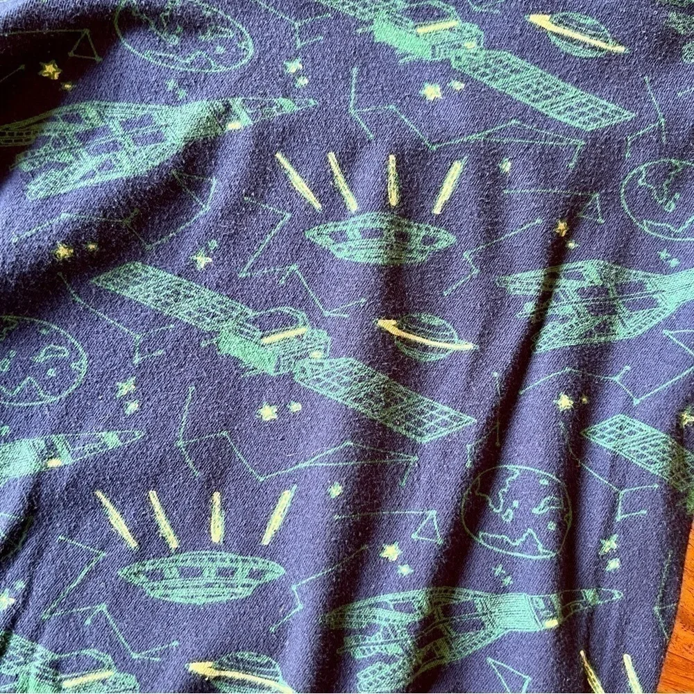 Old Navy Outer Space & Dinosaur Aliens Long Sleeve T-Shirt x2 Bundle